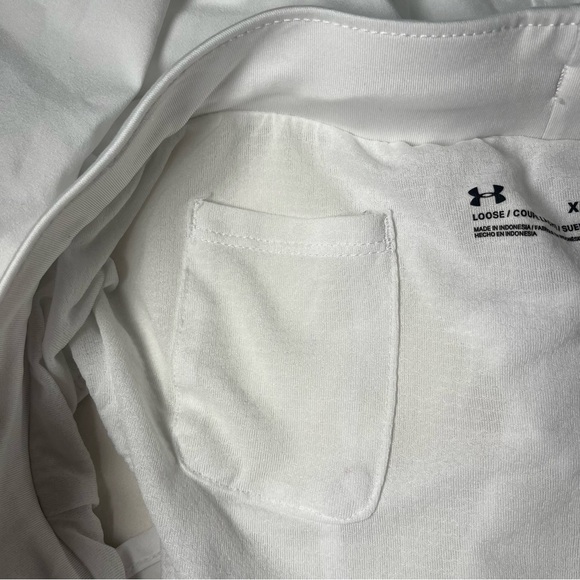 Under Armour Women's White Athletic Shorts XL - Picture 13 of 16